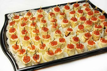 Канапе-блинчик «Торжество вкуса» 15шт Канапе-блинчик «Торжество вкуса» 15шт