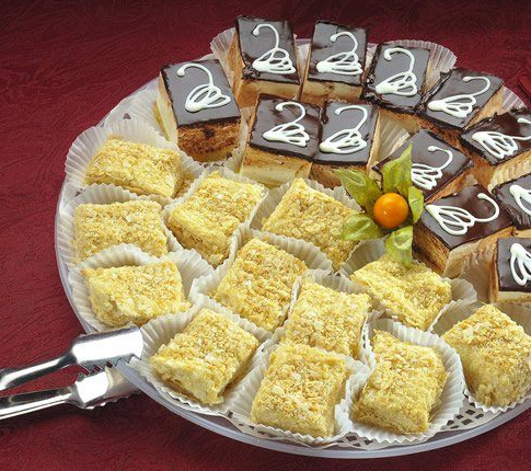 Пирожные "Романтика" 24шт Пирожные